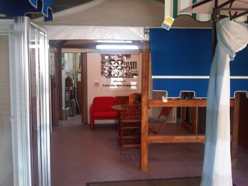 show room