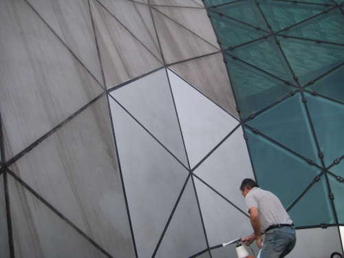 applicazione di materiali nano strutturati su Fiera di Milano