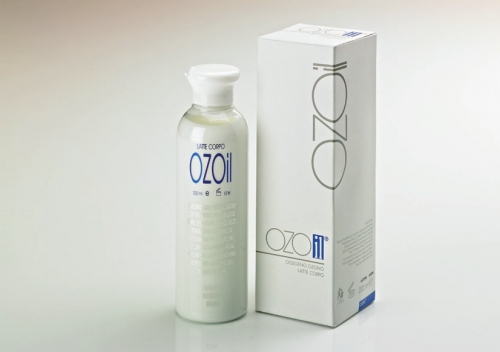 OZOil E' un latte corpo a composizione oleosa con la più alta concentrazione di ossigeno ozono. Stimola la circolazione periferica aiutando l’organismo ad espellere scorie e tossine. Agisce sugli inestetici fenomeni associati alla cellulite ed alle