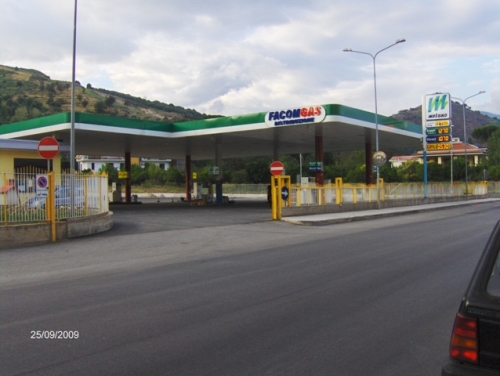 Stazione di servzio FACOMGAS Nocera Inferiore