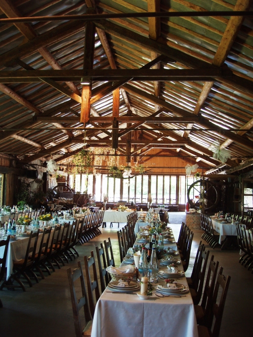 ampie sale ristorante per ricevimenti