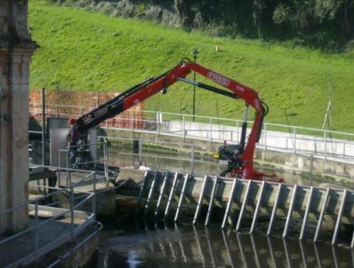 Fassi gru per autocarro