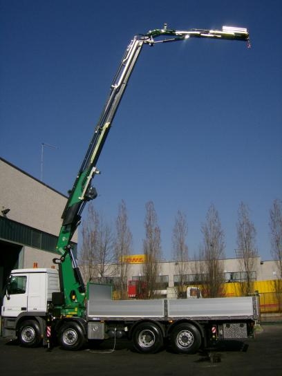Fassi gru per autocarro