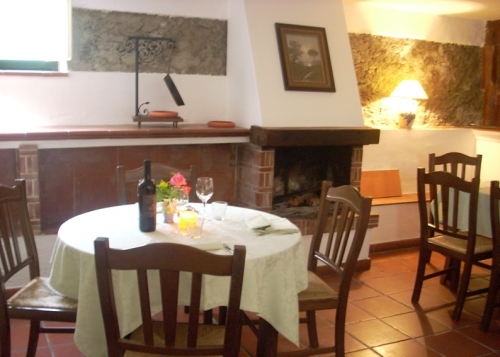 Saletta nel vecchio frantoio