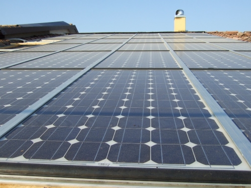 Impianto da 5,94 kW, totalmente integrato, realizzato utilizzando il nostro profilo per l'integrazione architettonica INTEGRA