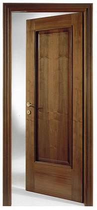 Porta con bugna intera