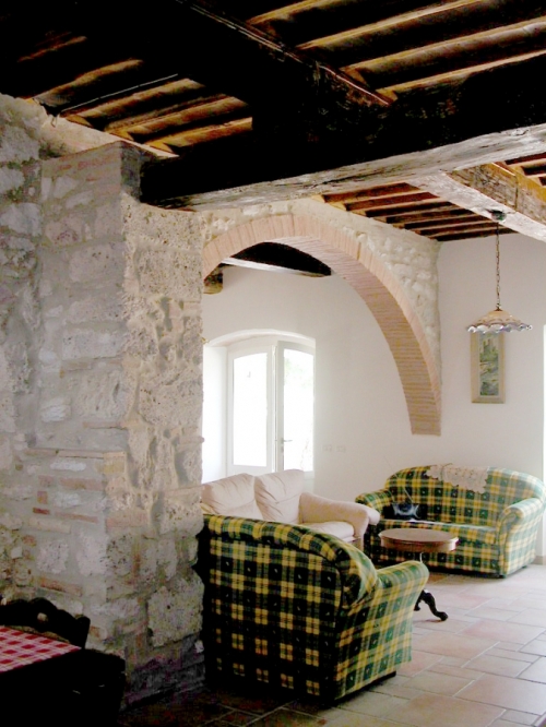 Recupero architettonico e strutturale casolare in pietra