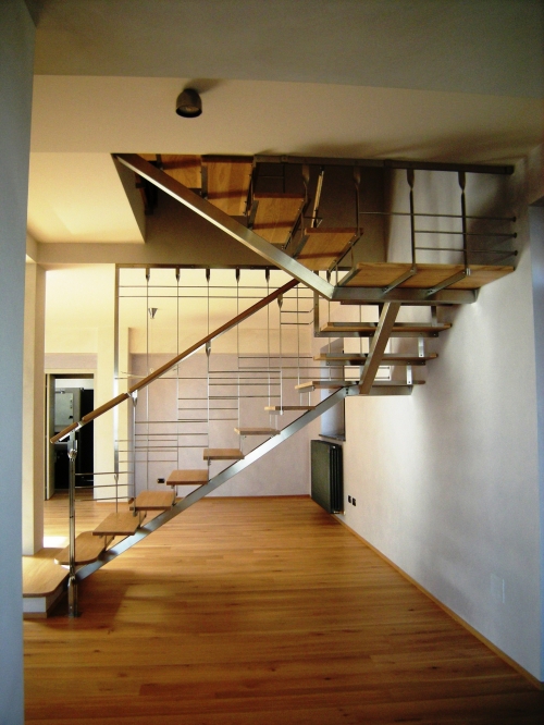 Interni scala acciaio inox su disegno